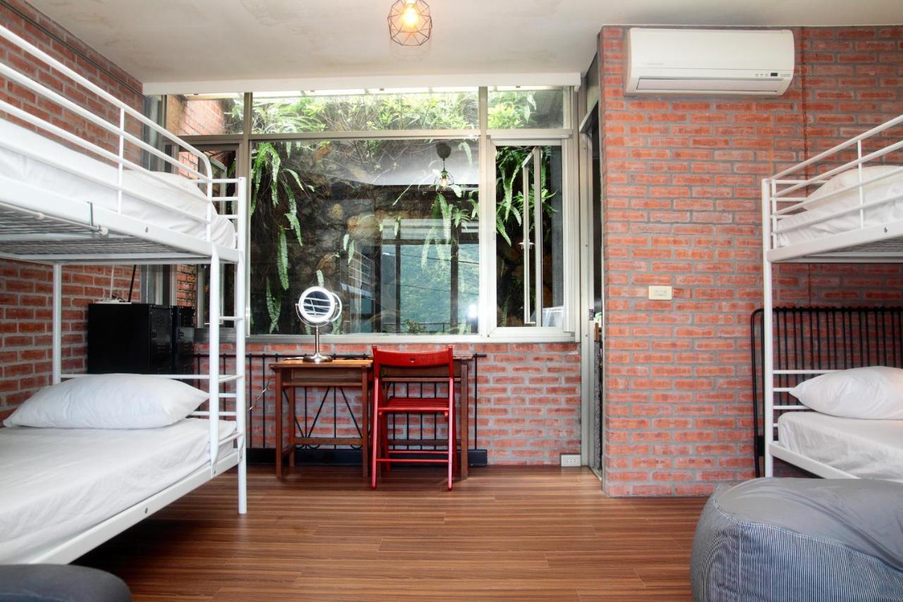 Liu House Apartment Джиуфен Екстериор снимка